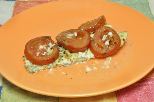 Jak uvařit ryba zapečená s rajčaty a bazalkou? Snadné recept, připravený za 30 - 45 minut